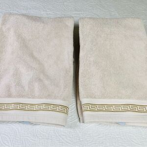 Luxurious Vtg Cream Bath Towels with Gold Greek Embroidered Accent